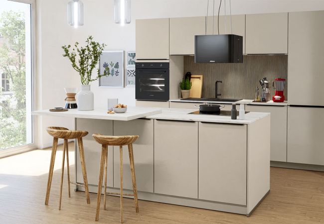 Küche mit Kochinsel